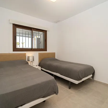 Linara * San Juan De Los Terreros